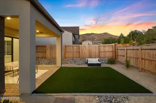 2982 Saddle Peak Dr, Reno, NV 89521 - Photo 7