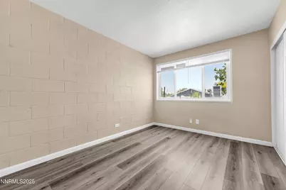 12190 Rocky Mountain Street, Reno, NV 89506 - Photo 11