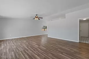 1381 Spooner Dr, Carson City, NV 89706 - Photo 9