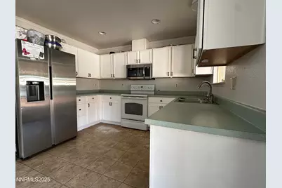 13630 Mt Whitney Street, Reno, NV 89506 - Photo 7