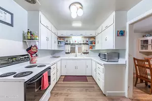 1755 Benjamin Franklin Dr, Reno, NV 89509 - Photo 13