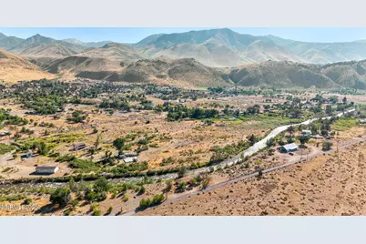 547 N River Lane, Coleville, CA 96107 - Photo 5