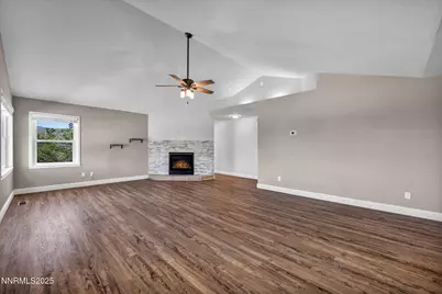 45 Arabian Way, Reno, NV 89508 - Photo 7