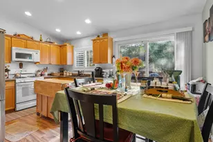 9493 Long River Dr, Reno, NV 89506 - Photo 11