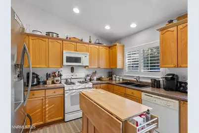 9493 Long River Drive, Reno, NV 89506 - Photo 13