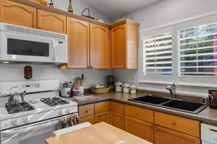 9493 Long River Dr, Reno, NV 89506 - Photo 15