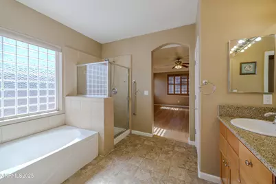 811 Pinchot Pass Court, Sparks, NV 89436 - Photo 17