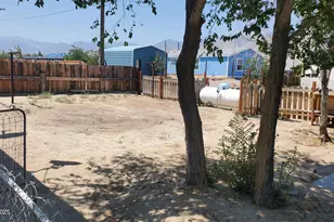 925 Arb St, Hawthorne, NV 89415 - Photo 9