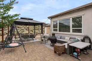 8720 Spearhead Way, Reno, NV 89506 - Photo 39