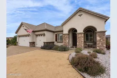 8720 Spearhead Way, Reno, NV 89506 - Photo 5