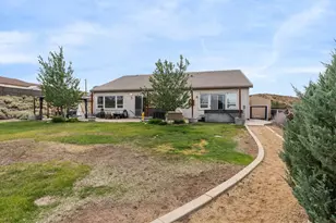 8720 Spearhead Way, Reno, NV 89506 - Photo 47