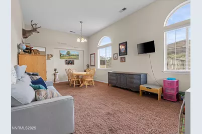 8720 Spearhead Way, Reno, NV 89506 - Photo 19