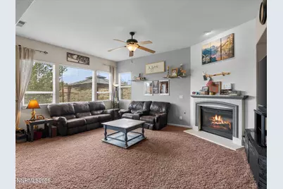 8720 Spearhead Way, Reno, NV 89506 - Photo 17