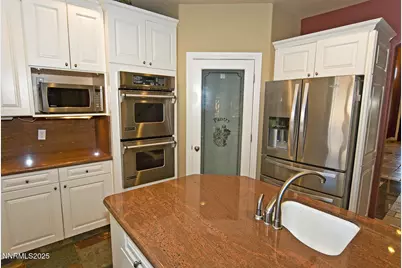 6325 Firebee Court, Sparks, NV 89436 - Photo 29
