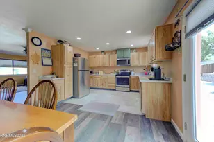 168 River Village Cir, Dayton, NV 89403 - Photo 17