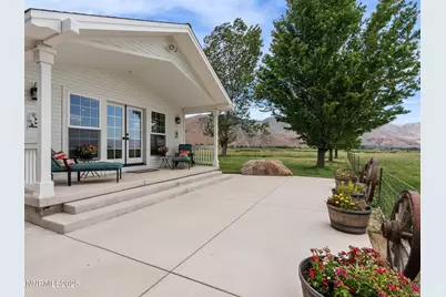 801 Larson Lane, Coleville, CA 96107 - Photo 27