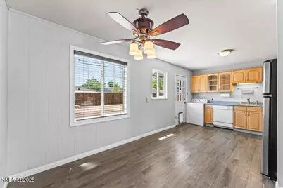 1345 Plymouth Way, Sparks, NV 89431 - Photo 9