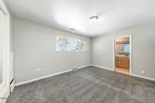 1950 W Plumb Ln, Reno, NV 89509 - Photo 35