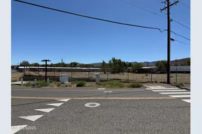 825 Mesa Drive, Fernley, NV 89408 - Photo 5