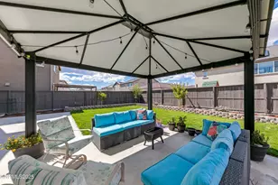 2012 Maradona Dr, Sparks, NV 89436 - Photo 5