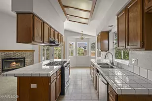 301 Valley View Dr, Dayton, NV 89403 - Photo 9