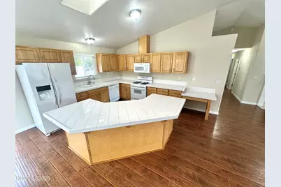 1359 Nightingale Way, Spanish Springs, NV 89441 - Photo 7