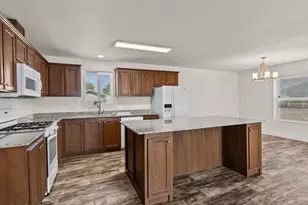 1740 Donner Trail, Silver Springs, NV 89429 - Photo 9