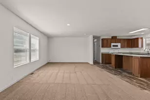 1740 Donner Trail, Silver Springs, NV 89429 - Photo 5