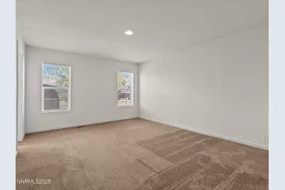 1740 Donner Trail, Silver Springs, NV 89429 - Photo 15