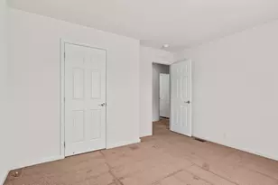 1740 Donner Trail, Silver Springs, NV 89429 - Photo 27