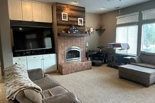 460 Mystic Mountain Dr, Sparks, NV 89441 - Photo 3