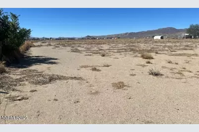1445 Spruce Avenue, Silver Springs, NV 89429 - Photo 3
