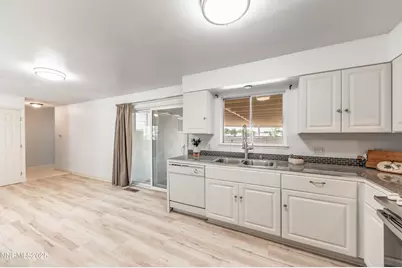 465 Lenwood Drive, Sparks, NV 89431 - Photo 9