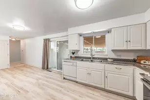 465 Lenwood Dr, Sparks, NV 89431 - Photo 9