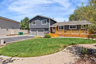 50 N Spring Mountain Cir, Sparks, NV 89436 - Photo 3