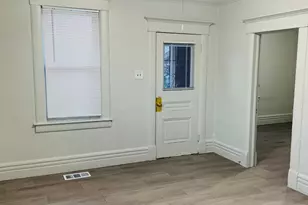 330 Stewart St, Reno, NV 89502 - Photo 3