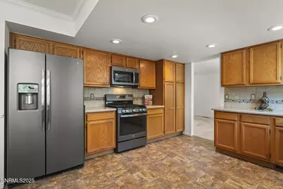 6148 Greenbrook Drive, Reno, NV 89511 - Photo 9