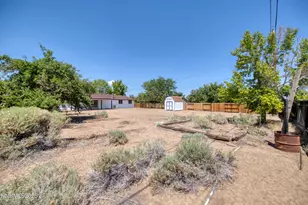 30 N Patterson Pl, Sparks, NV 89436 - Photo 27