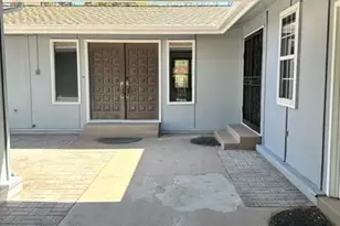 7050 Pembroke Dr, Reno, NV 89502 - Photo 9