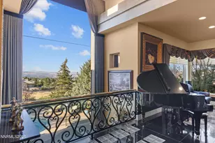 10411 Copper Cloud Dr, Reno, NV 89511 - Photo 9