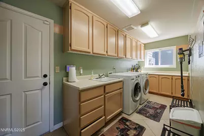 111 Augusta Court, Dayton, NV 89403 - Photo 15