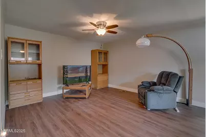 360 E Lincoln Way, Sparks, NV 89431 - Photo 5
