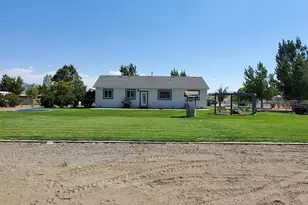 5320 Trousdale Cir, Winnemucca, NV 89445 - Photo 5