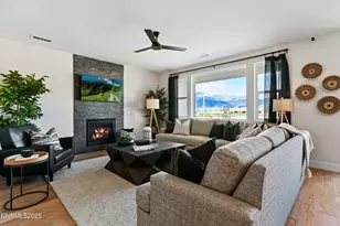 585 Sage Grouse Lp, Gardnerville, NV 89460 - Photo 7