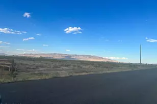 620 Yellow Brick Rd, Battle Mountain, NV 89820 - Photo 1