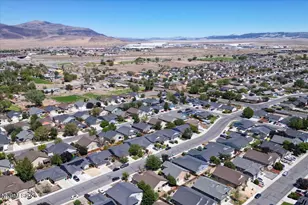 465 Jennys Ln, Fernley, NV 89408 - Photo 43