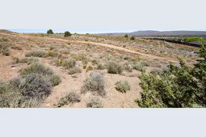 1247 Fuggles Drive, Sparks, NV 89441 - Photo 9