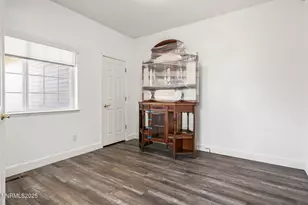 405 Cypress Ct, Dayton, NV 89403 - Photo 5