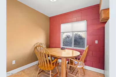 230 Bisset Court #B, Reno, NV 89503 - Photo 5