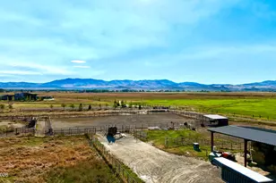600 Artemesia Ln, Gardnerville, NV 89460 - Photo 69
